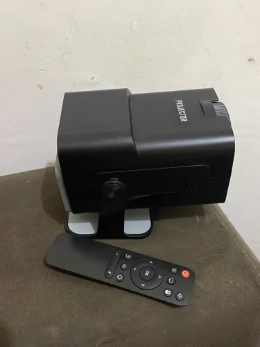 PROJETOR HY320