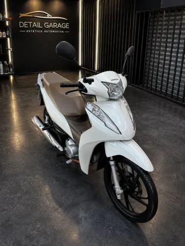 Honda Biz EX 125 2024/2024 | Único Dono | 12 Mil Km | Revisões na Concessionária
