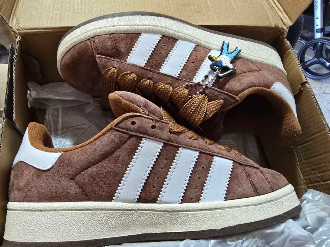Adidas Campus - Marrom e branco