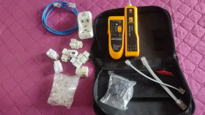 Kit localizador de cabos de red + brindes