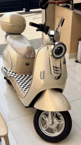 Scooter Elétrica Cappuccino Retrô
