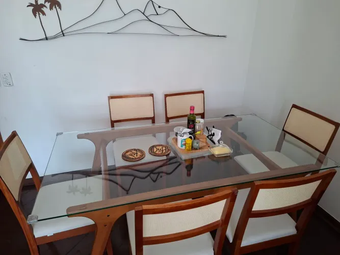 Mesa de jantar Tok&Stok com Super Desconto