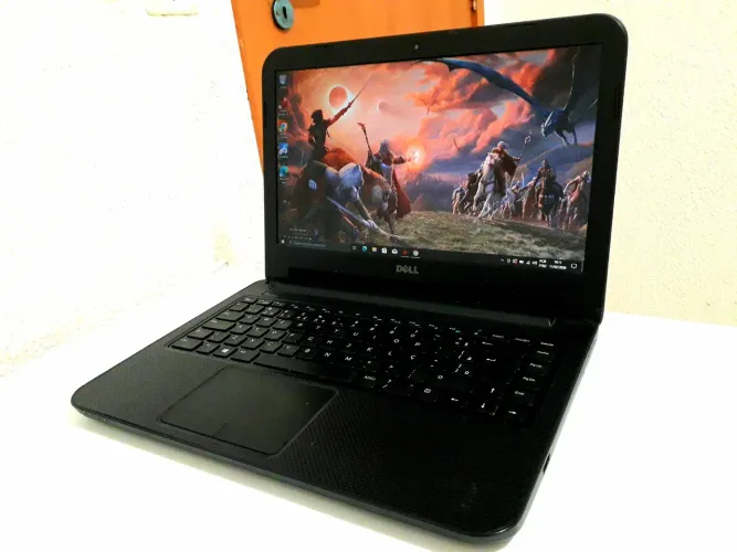 Notebook Dell Core i5 4200U , 8GB de RAM,SSD128GB  e tela LED de 14 Polegadas<br>