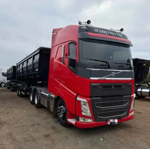 Disponível Volvo FH540 + Rodocaçamba