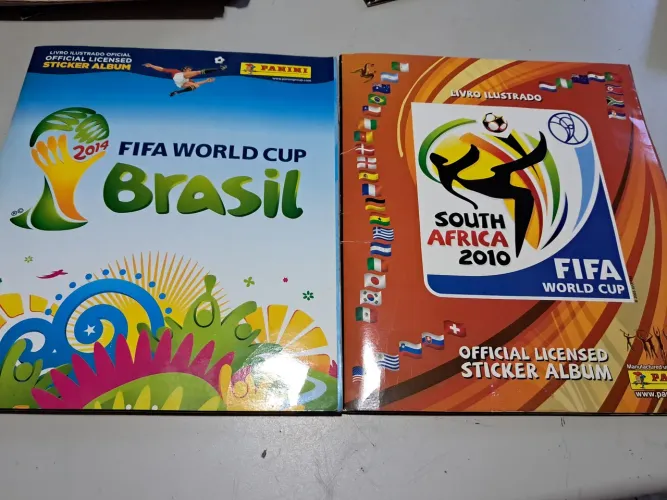 Álbuns completos Copa do Mundo 2010 e 2014 - a partir de 300 Reais cada