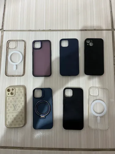 VENDO 8 CAPINHAS PARA iPHONE 13