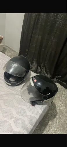 Capacete, os 2 por 50$