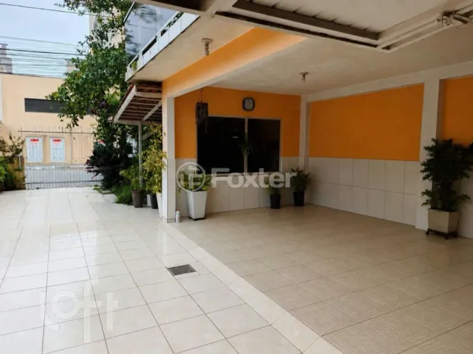 Casa à venda Rua Sílvio Possobon, Abraão - Florianópolis