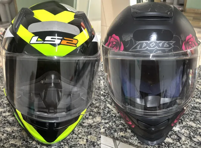 Capacete LS2 Star 61 Novíssimo  Capacete Axxis Flowers 56 Novíssimo