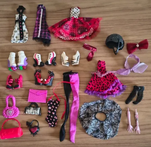 Monster high Operetta Opereta acessórios leia descrição