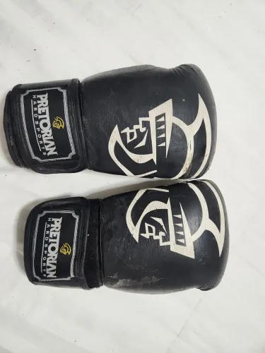Luva de boxe ou muay thai Pretorian 14 oz
