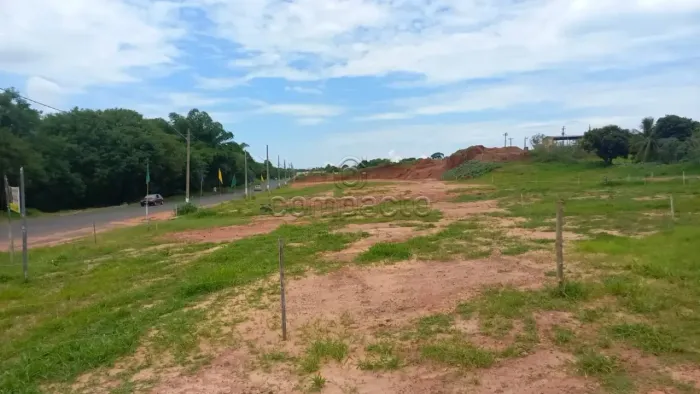 Terreno Padrão em Nova Granada