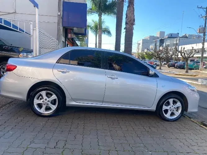 Toyota Corolla XEI 2.0 Flex 16V Aut. 2013