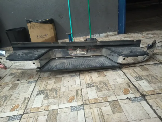 Para-choque traseiro Amarok 