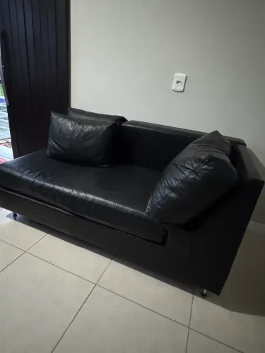 Chaise de couro