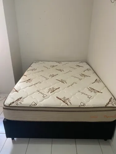 Colchão mola ensacada