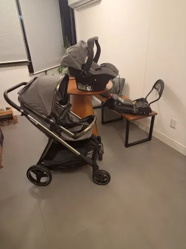 Kit Carrinho e bebê conforto Travel System Safety 1st