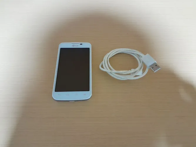 Celular LG OPTIMUS L5 II