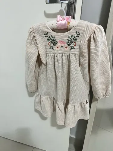 Vestido lindo novo Kiki 