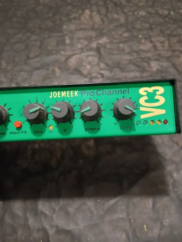 Pré amplificador joemeek VC 3