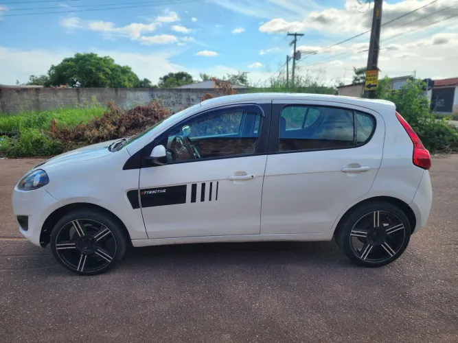 Fiat Palio Attra./italia 1.4 EVO F.flex 8V 5P 2014