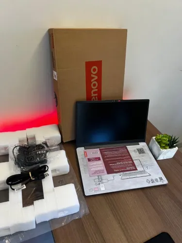 Notebook Gamer Lenovo Ryzen 7 16GB Touch! (NOVO)