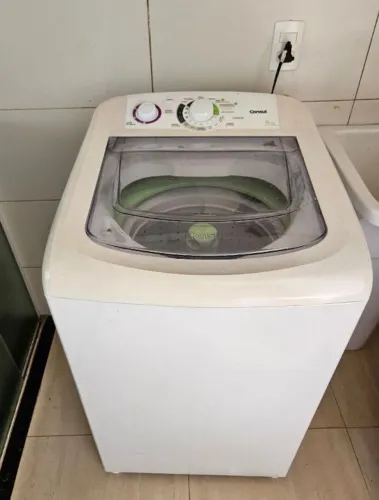 Vendo máquina de lavar em perfeito estado de conservação lava enchagua centrífuga e seca