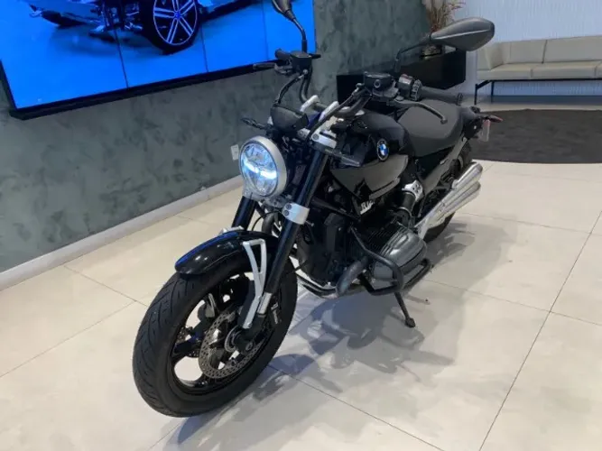 BMW R 12