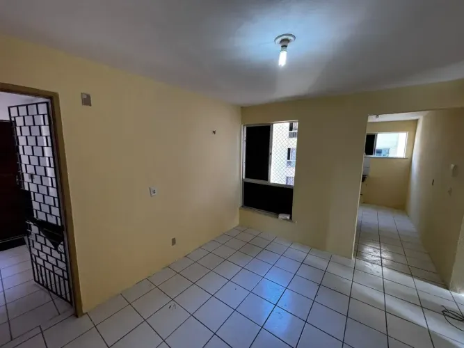 ALUGO ÓTIMO APARTAMENTO EM CONDOMÍNIO com 2 quartos em Jangurussu - Fortaleza - CE