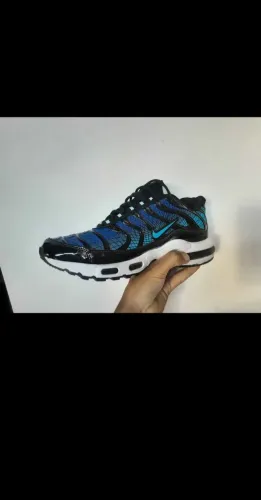 NIKE TN 42