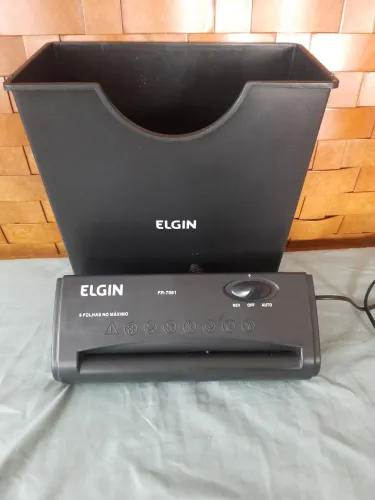 Fraguimentadora de papel Elgin 6fls 127v