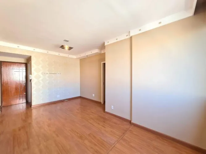 Aluguel apartamento três quartos Nova Floresta