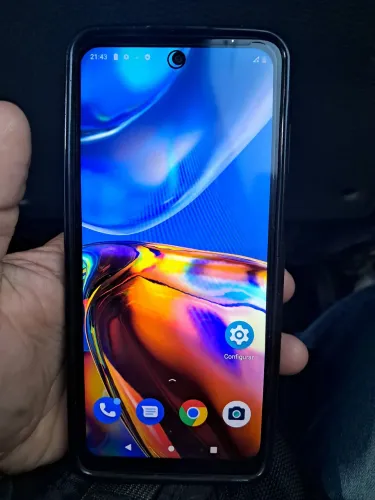 Celular moto e32
