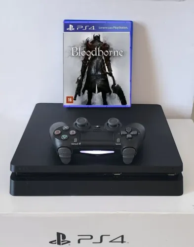 PS4 SLIM 500GB + GARANTIA e Jogo. Temos LOJA FÍSICA!