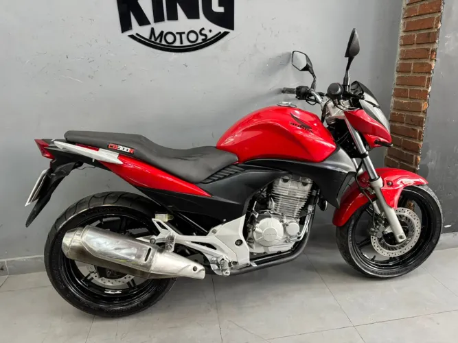Honda CB 300R - 2012 - KING MOTOS