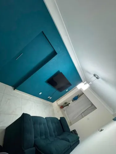 Aluga-se apartamento