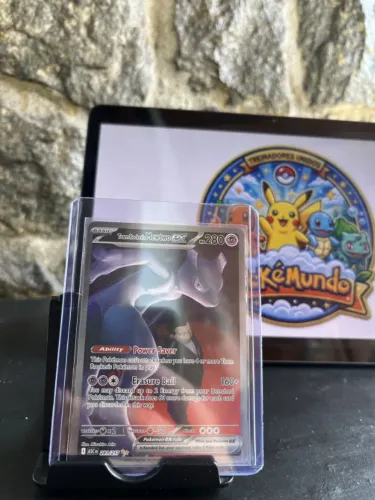 Mewtwo ex da Equipe Rocket (281/217)