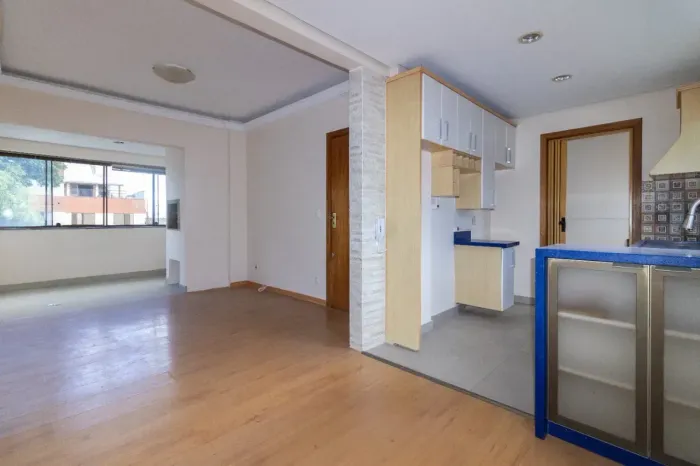 Apartamento com 66 metros 2 quartos 2 vagas no bairro Jardim Botânico - Porto Alegre - RS