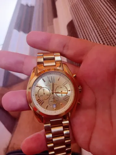 Relógio Micheal kors 10 ATM MK 5606 feminino, por apenas 1500 reais,estado ótimo!