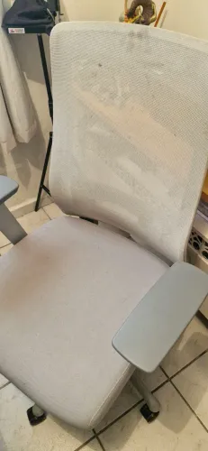 Vendo cadeira ergonômica