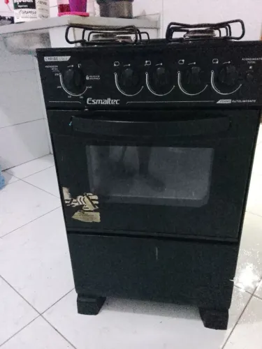 Vendo fogão