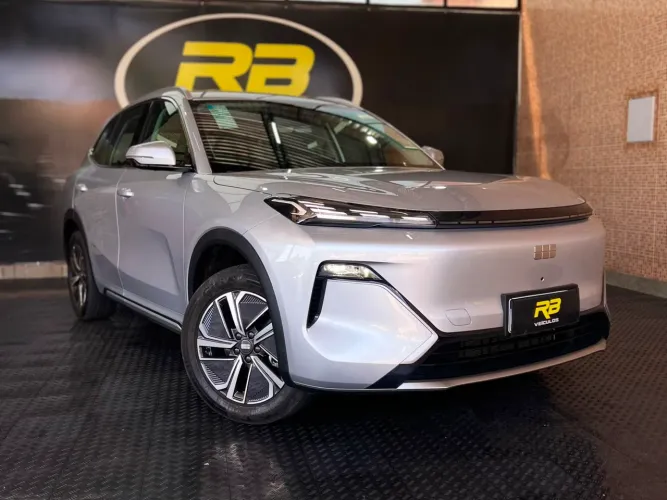 Geely EX5 EM-i Pro 2026