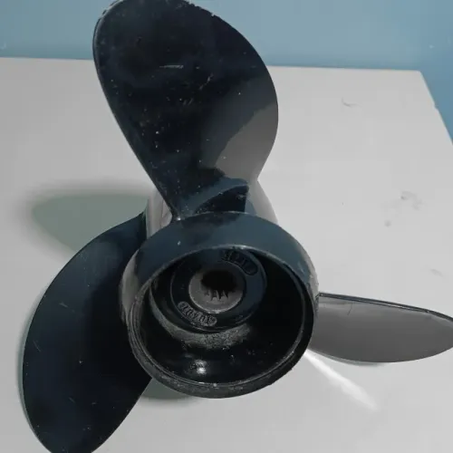 Hélice para motor de popa 13x19