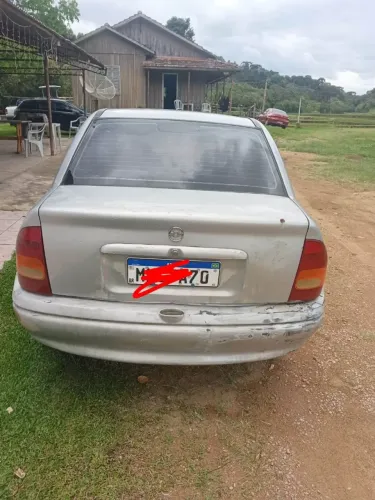 Chevrolet Corsa Sedan GLS 1.6 MPFI 4P 1999