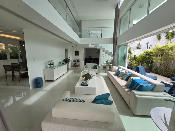 Casa para venda ou locação com 4 quartos em Alphaville II - Salvador - BA