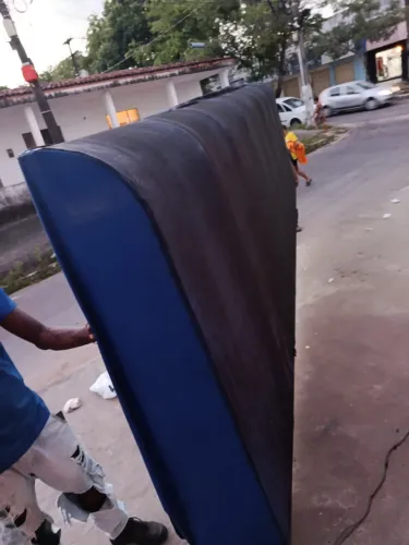 Toldo em lona e alumínio