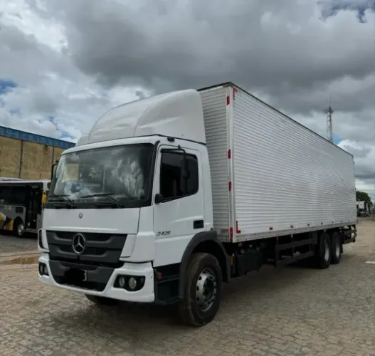 Mb Atego 2426 6x2 - 2019 Baú