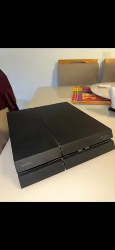 Vendo PlayStation 4