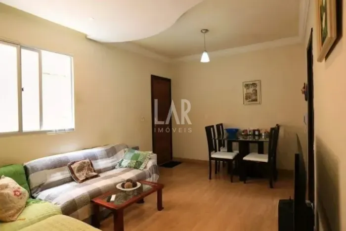 Apartamento à venda, 3 quartos, 1 suíte, 1 vaga, Sagrada Família - Belo Horizonte/MG
