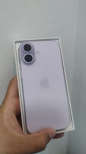 iPhone 17